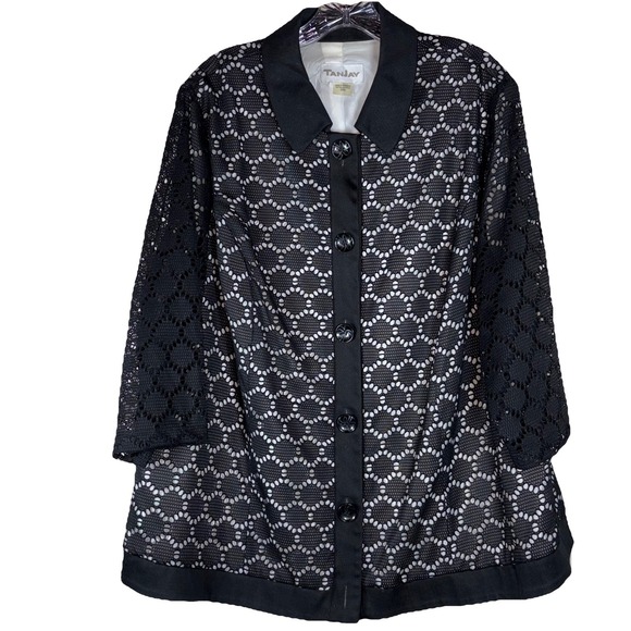TanJay Tops - Tanjay Women's Black Button-Up Blazer Style Top – White Lined, Collared, Size 20